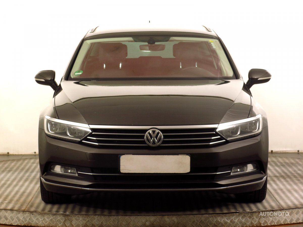 Volkswagen Passat, 2016 - pohled č. 2