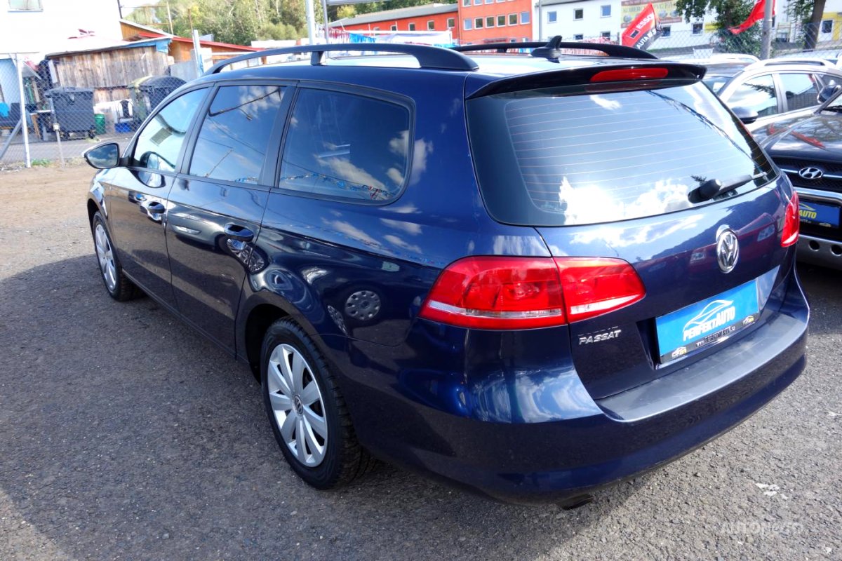 Volkswagen Passat, 2011 - pohled č. 3