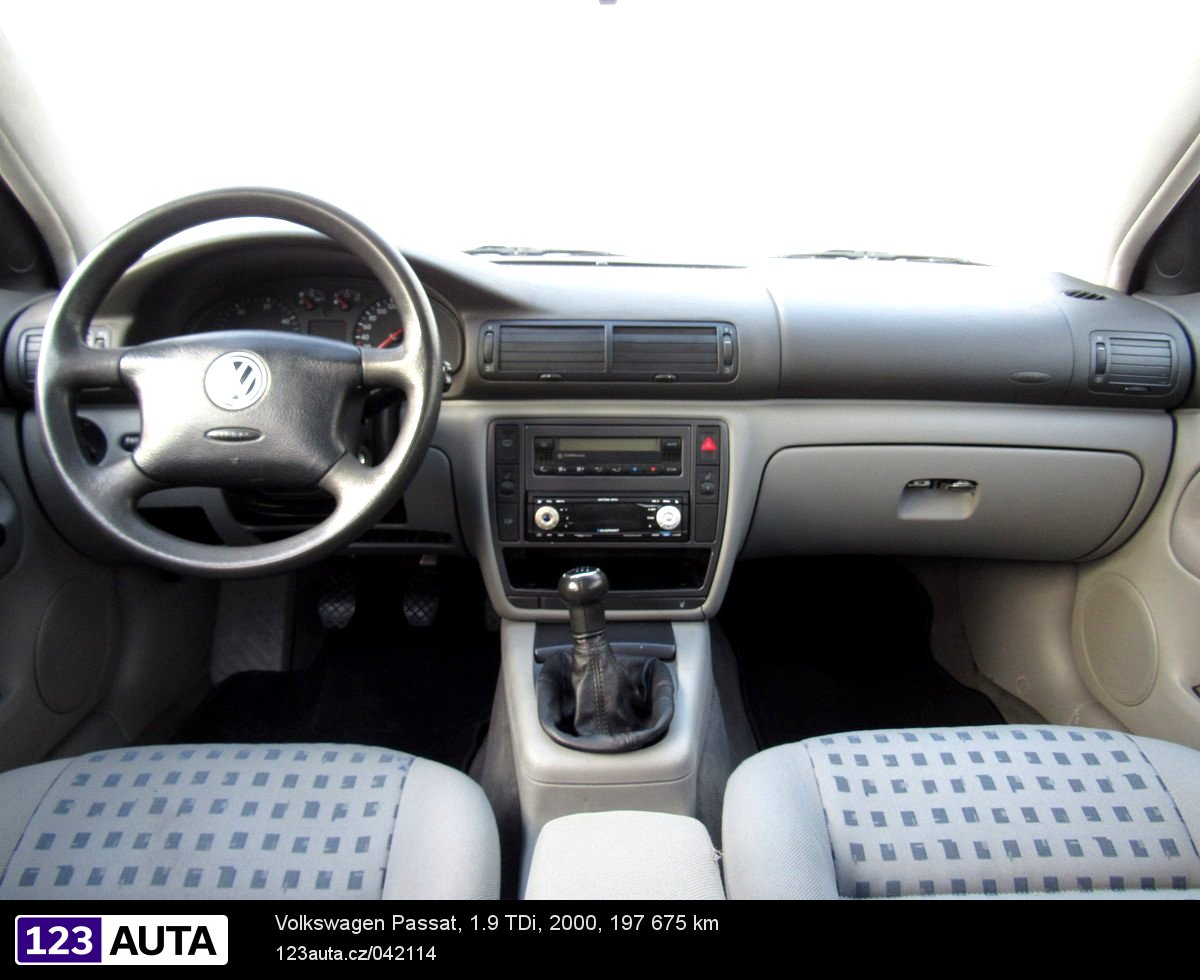 Volkswagen Passat, 2000 - pohled č. 13