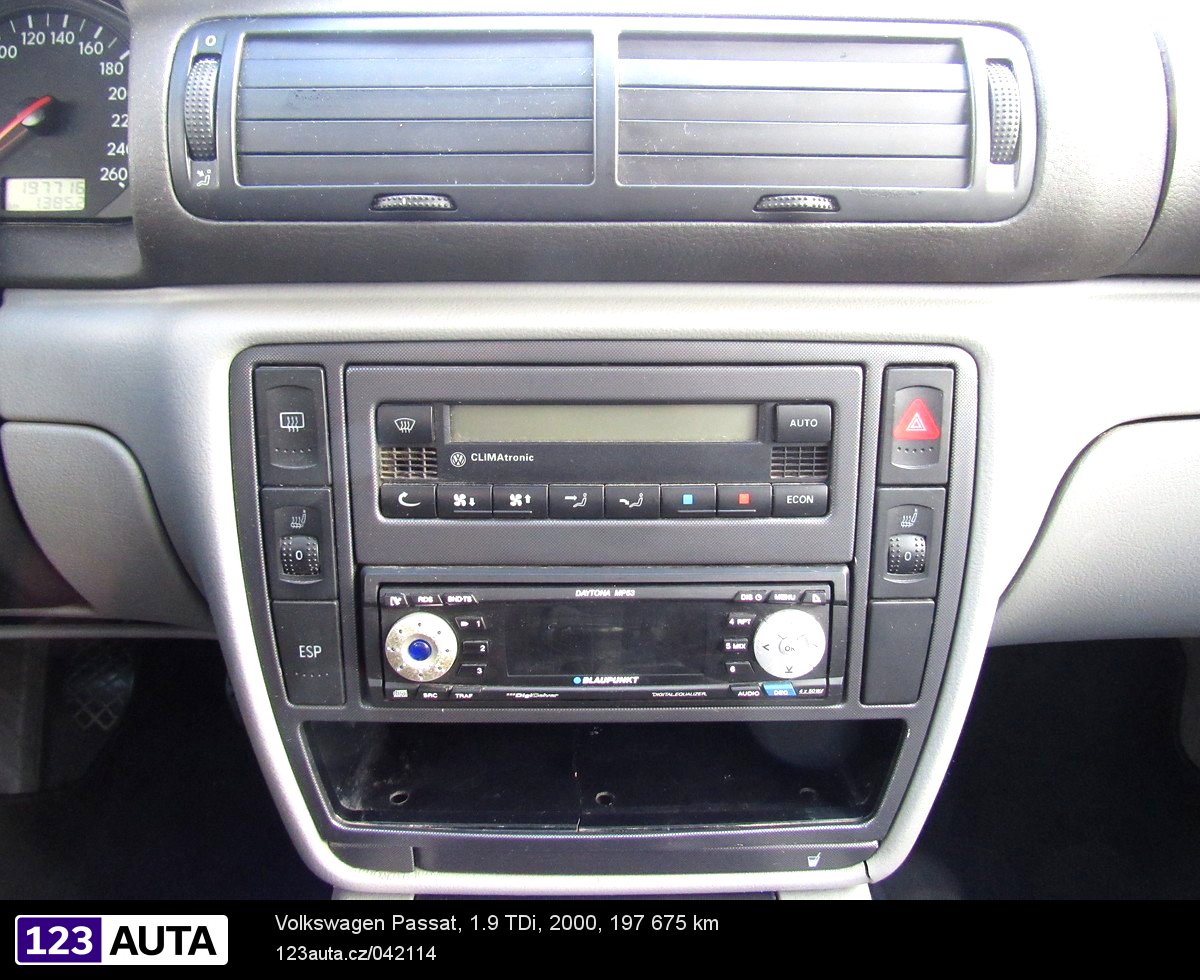 Volkswagen Passat, 2000 - pohled č. 19