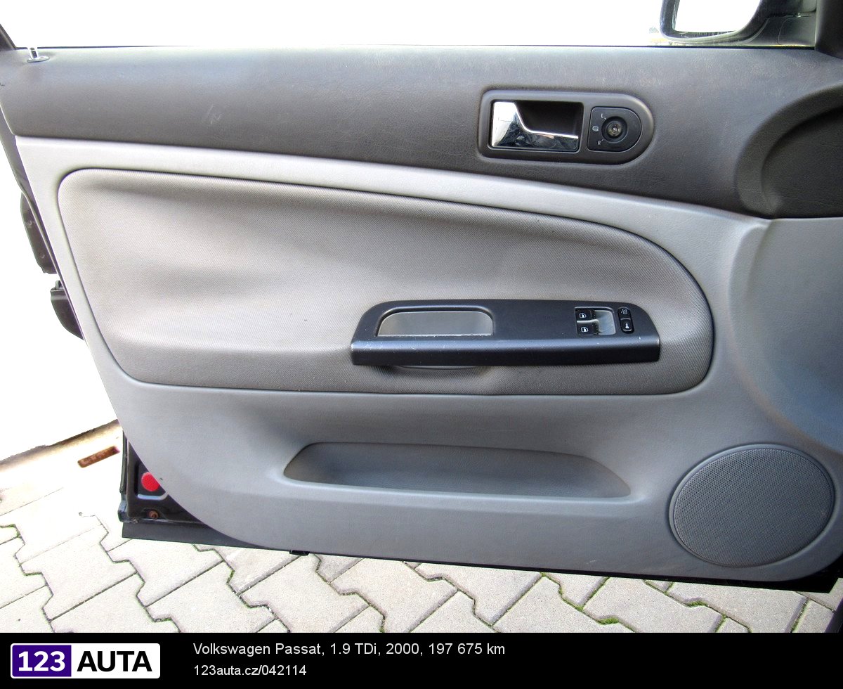 Volkswagen Passat, 2000 - pohled č. 20
