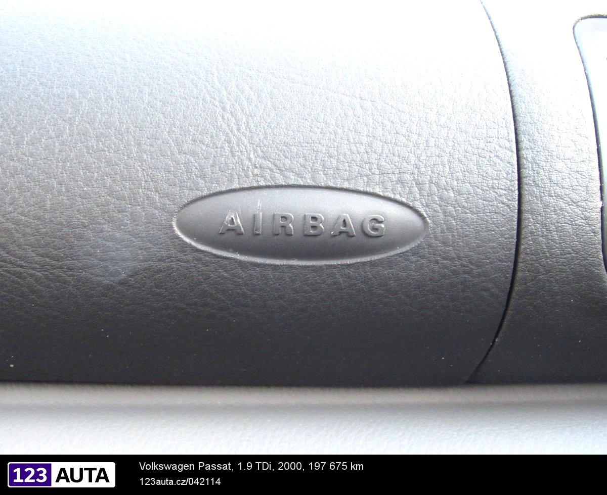 Volkswagen Passat, 2000 - pohled č. 23