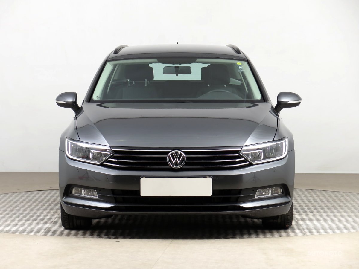 Volkswagen Passat, 2016 - pohled č. 2