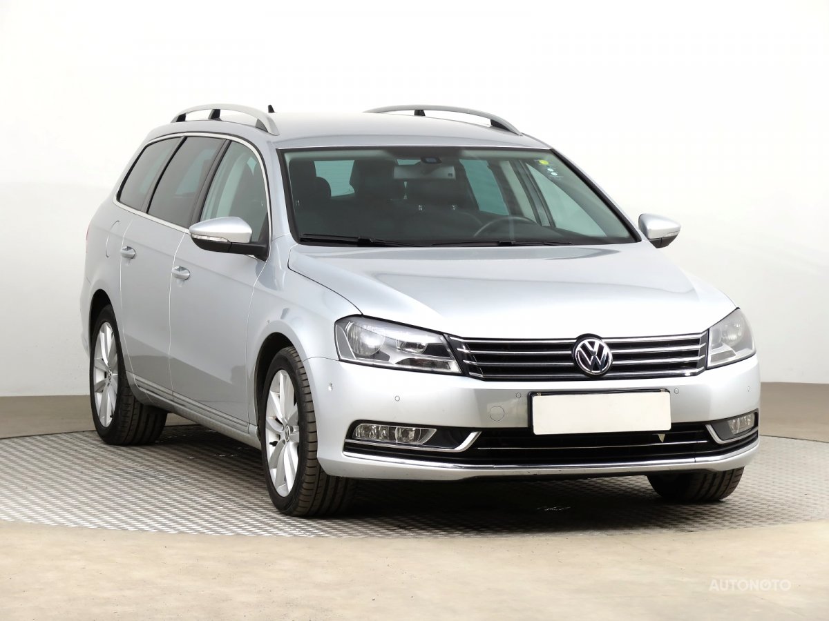 Volkswagen Passat, 2010 - celkový pohled