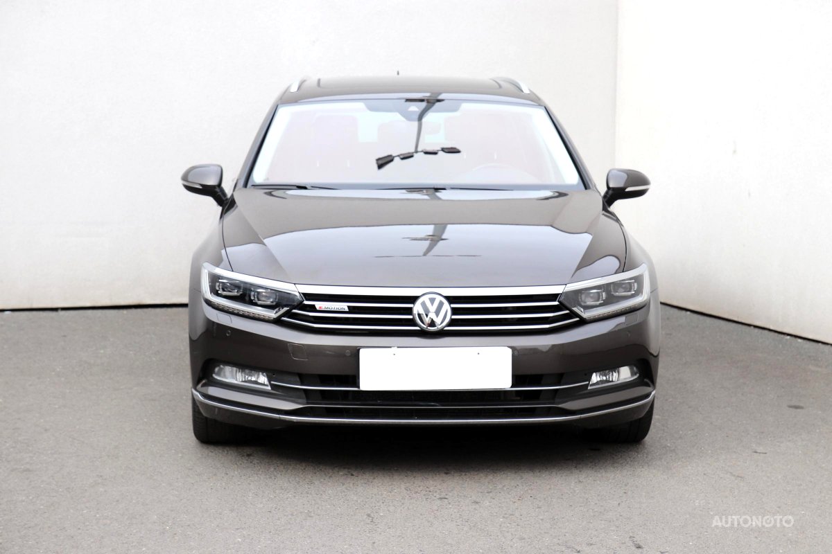 Volkswagen Passat, 2015 - pohled č. 2