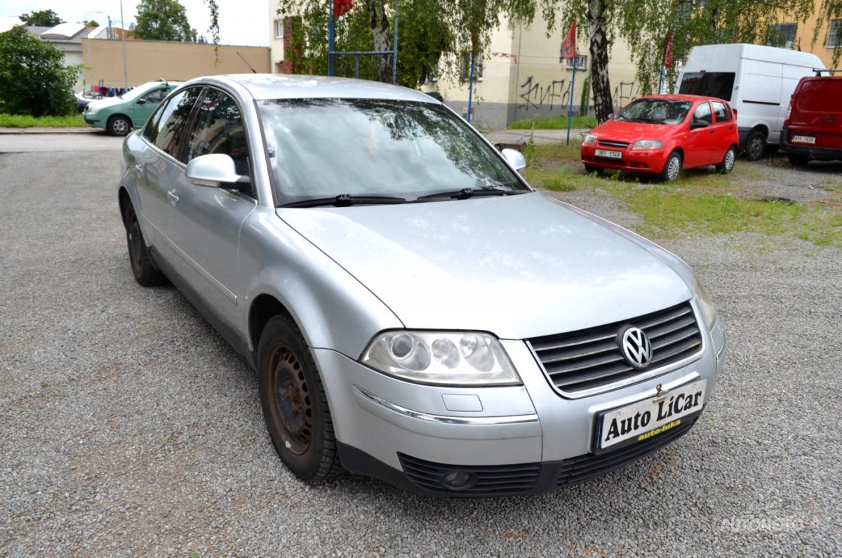 Volkswagen Passat, 2004 - celkový pohled