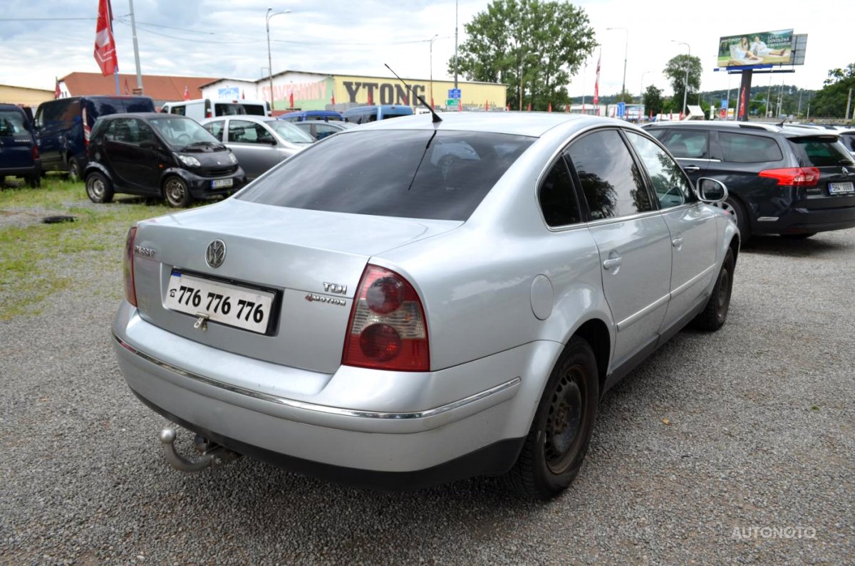 Volkswagen Passat, 2004 - pohled č. 3