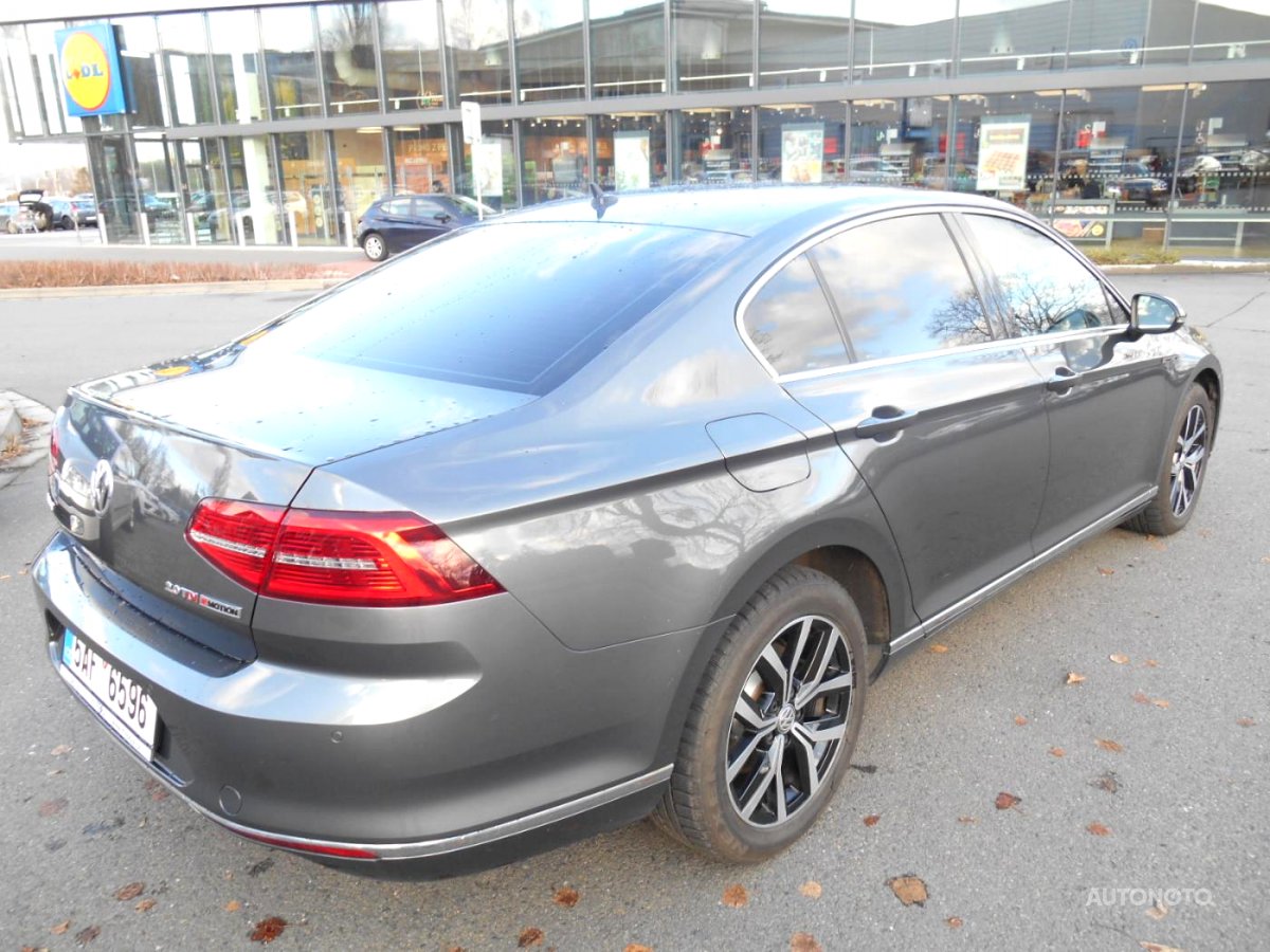 Volkswagen Passat, 2016 - pohled č. 2