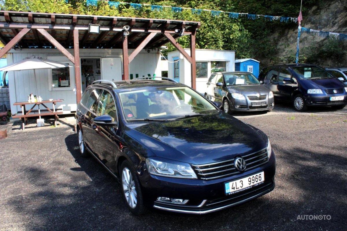 Volkswagen Passat, 2011 - pohled č. 3