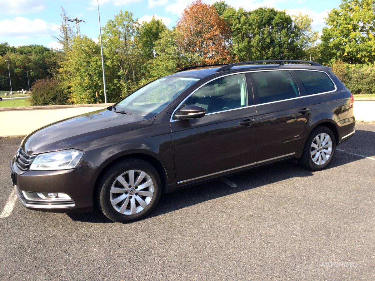 Volkswagen Passat, 2012 - celkový pohled