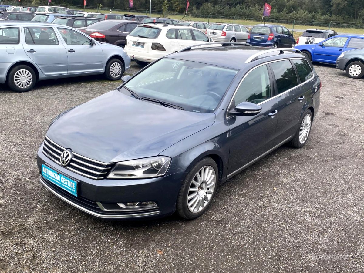 Volkswagen Passat, 2011 - celkový pohled