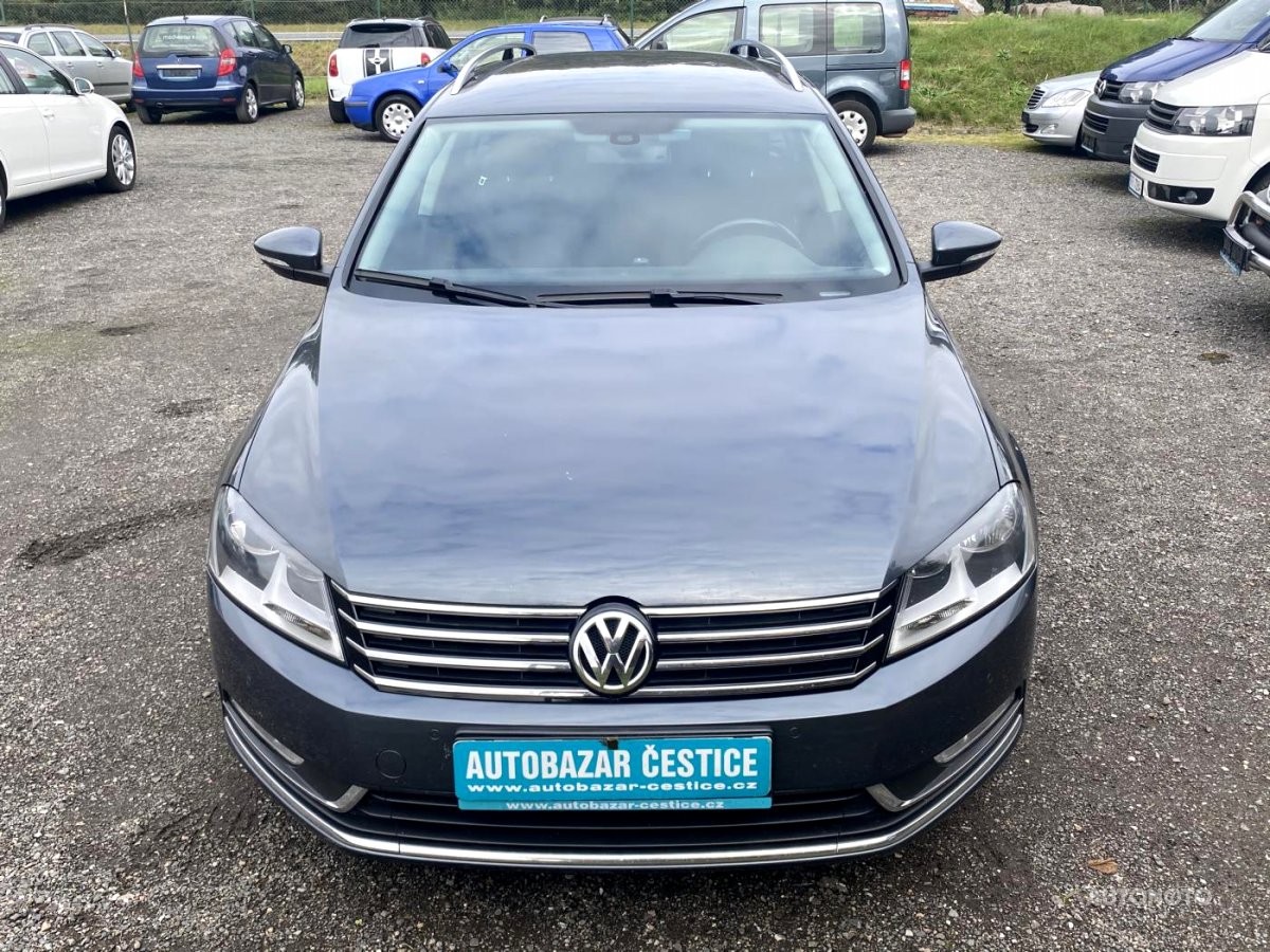 Volkswagen Passat, 2011 - pohled č. 3