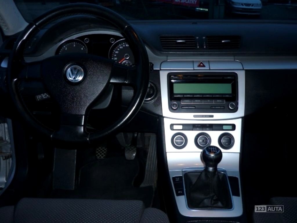 Volkswagen Passat, 2009 - pohled č. 14