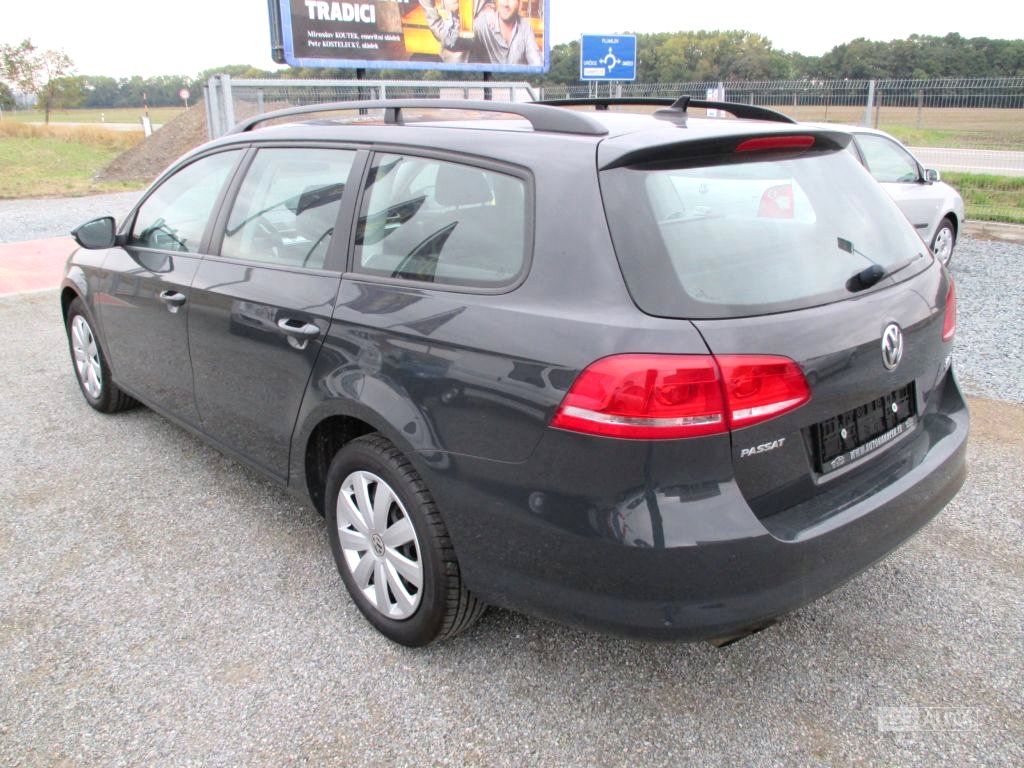 Volkswagen Passat, 2013 - pohled č. 4