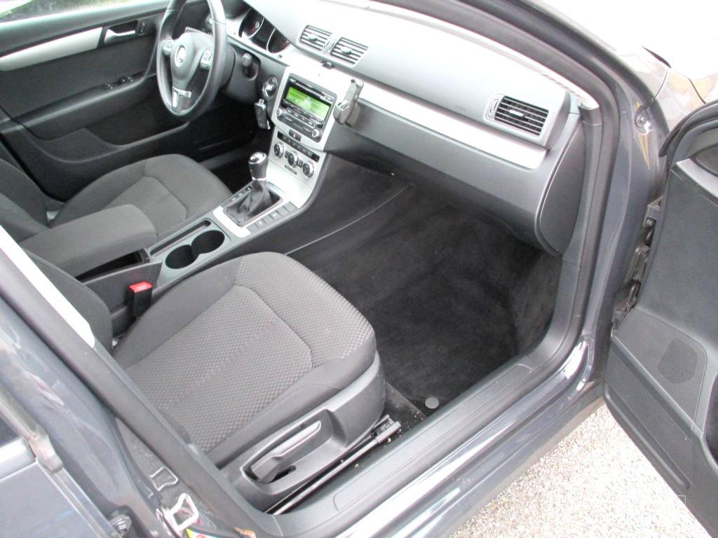 Volkswagen Passat, 2013 - pohled č. 6