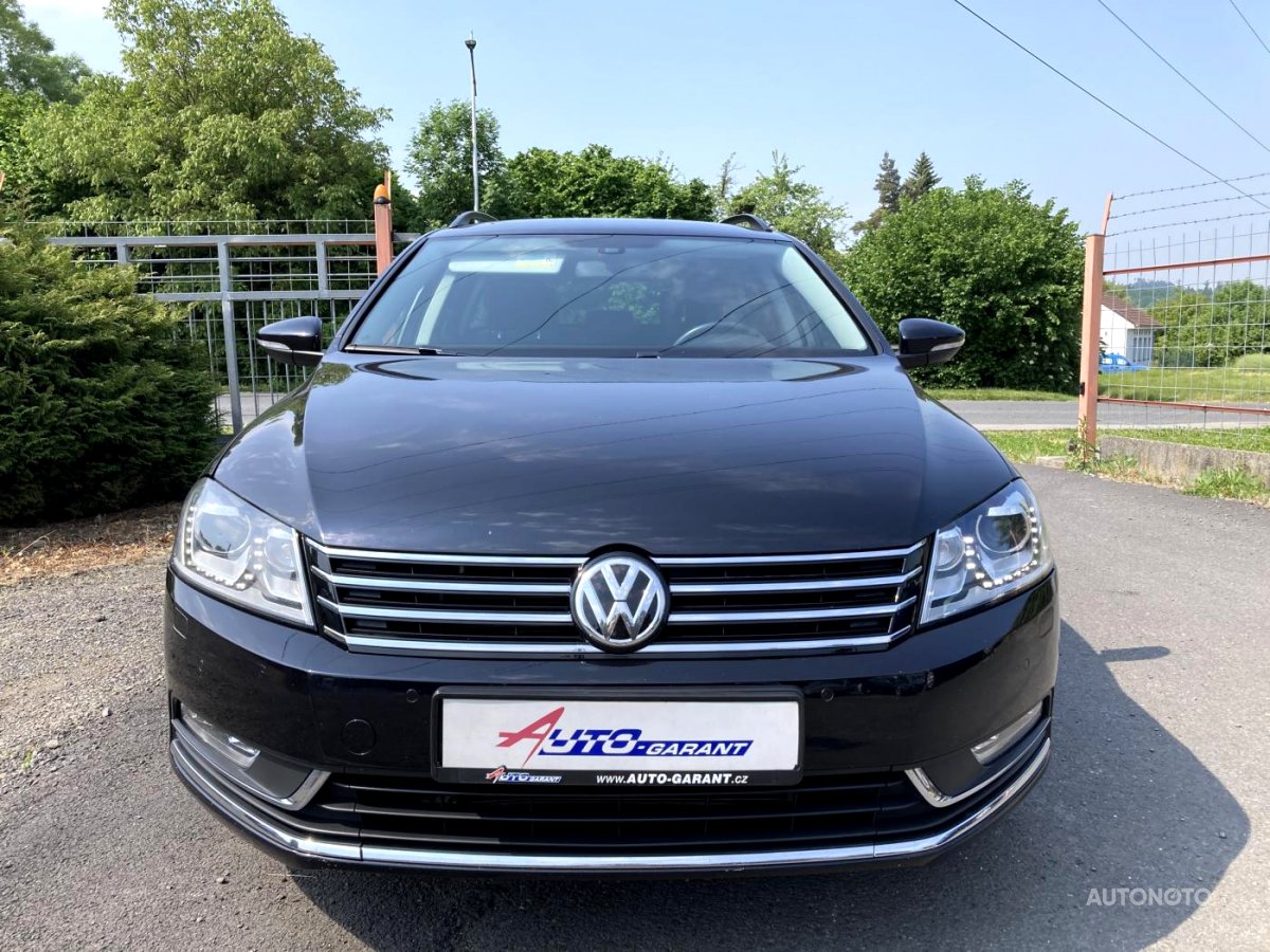 Volkswagen Passat, 2011 - pohled č. 3