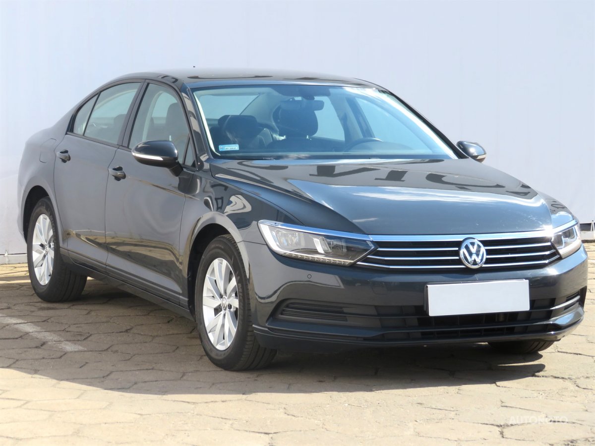 Volkswagen Passat, 2017 - celkový pohled