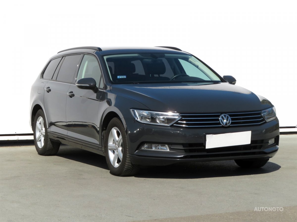 Volkswagen Passat, 2015 - celkový pohled
