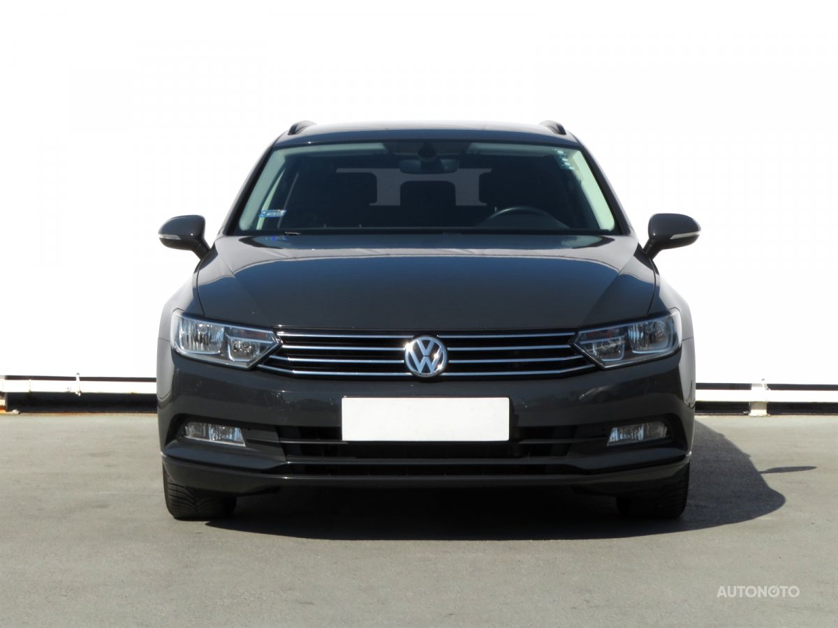 Volkswagen Passat, 2015 - pohled č. 2