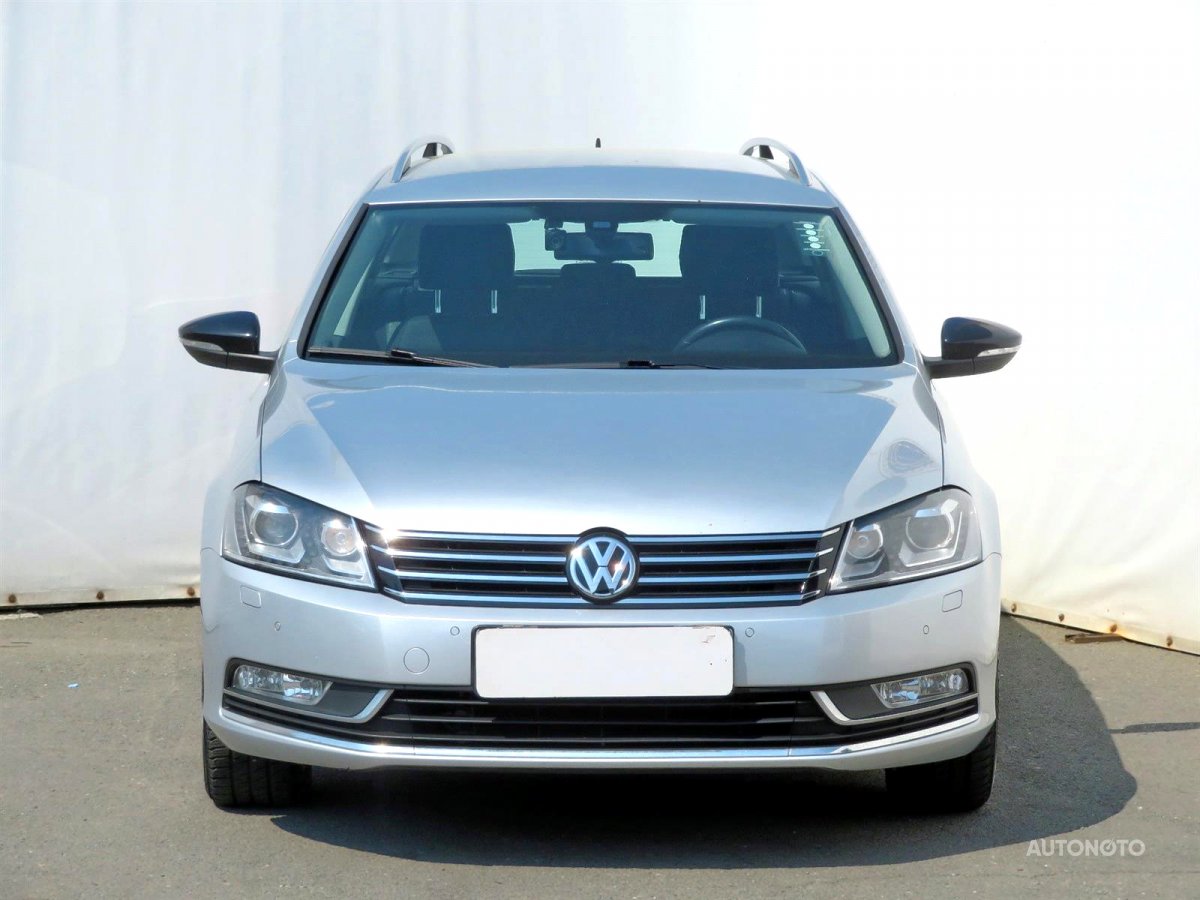 Volkswagen Passat, 2014 - pohled č. 2