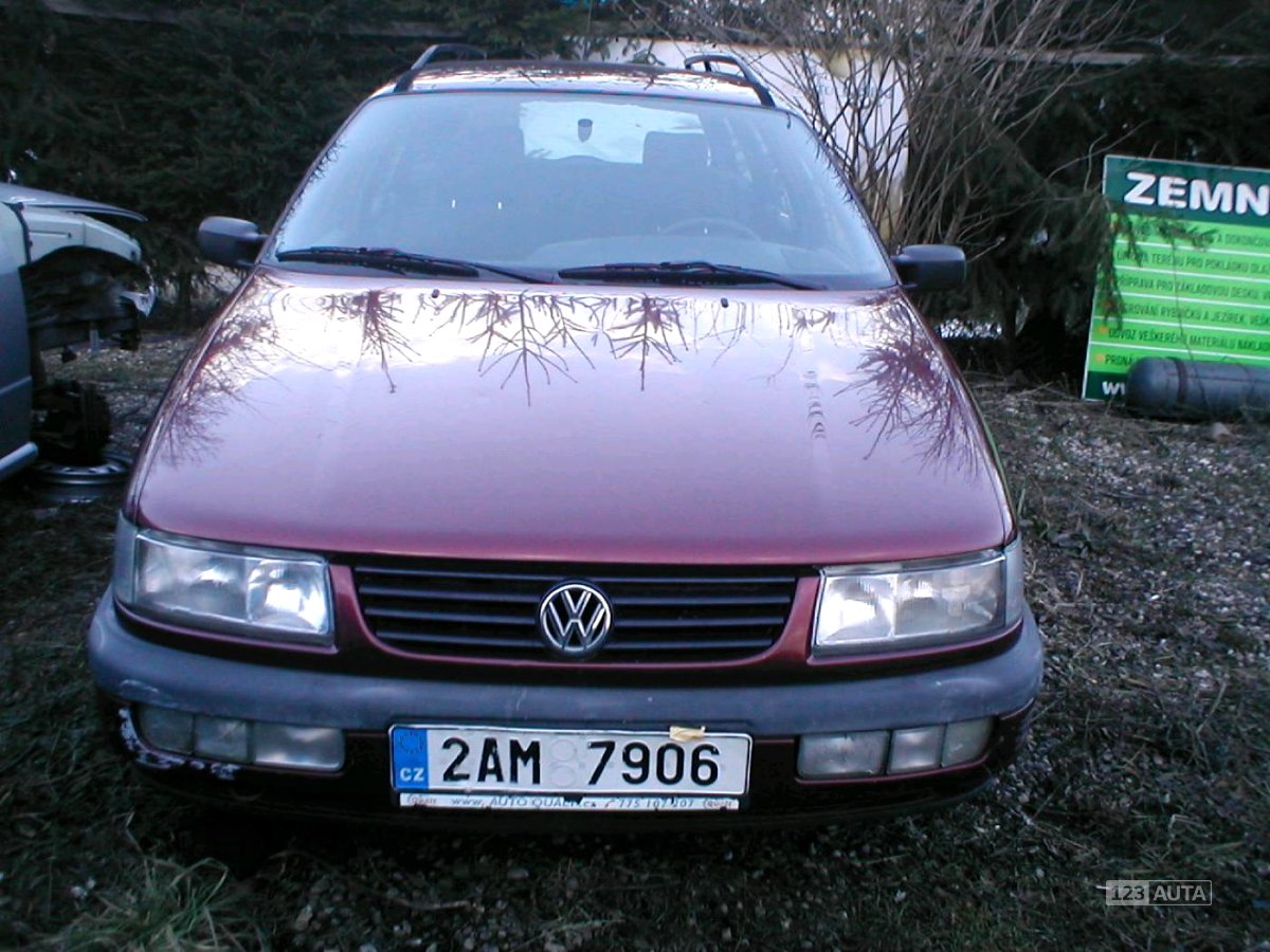 Volkswagen Passat, 1996 - pohled č. 6