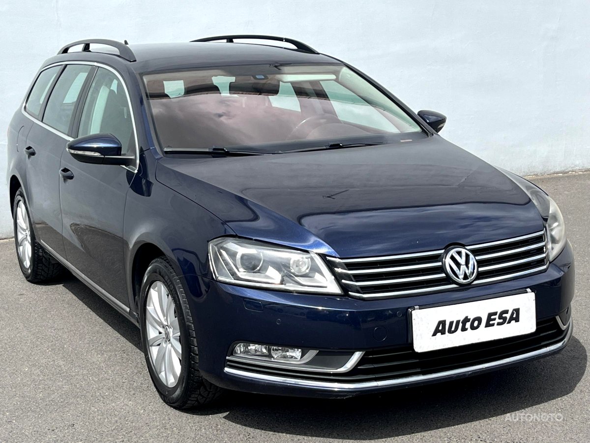 Volkswagen Passat, 2012 - celkový pohled