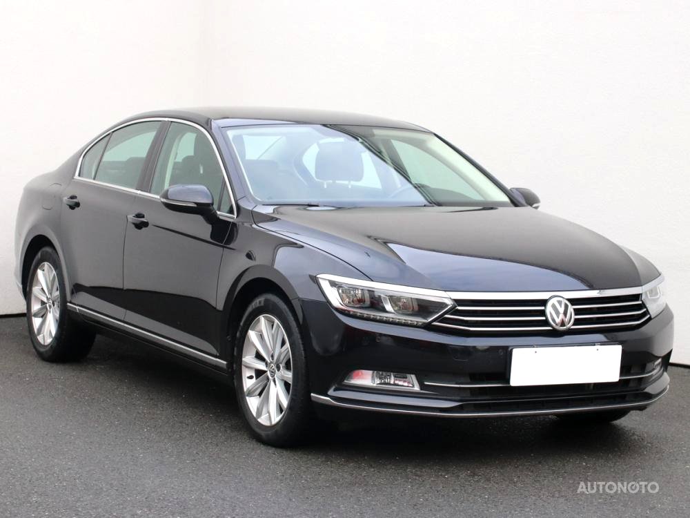 Volkswagen Passat, 2015 - celkový pohled
