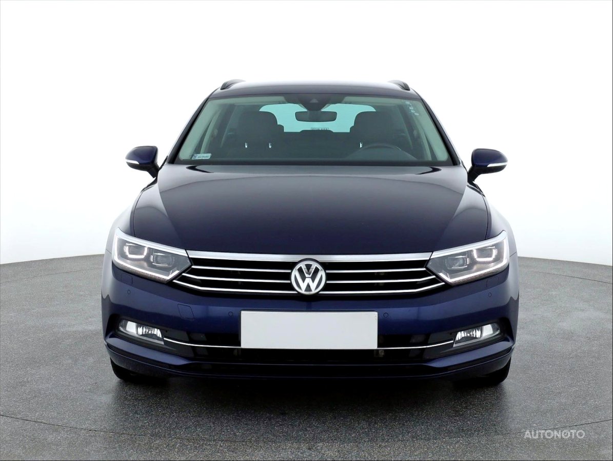 Volkswagen Passat, 2017 - pohled č. 2