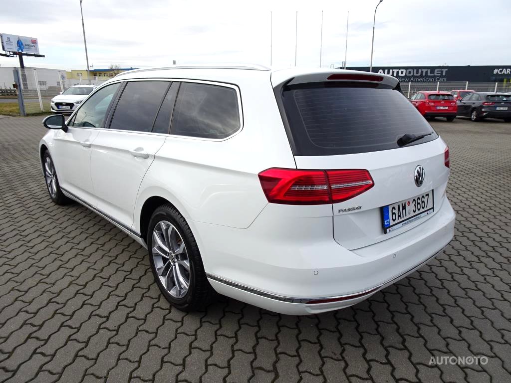 Volkswagen Passat, 2017 - pohled č. 3