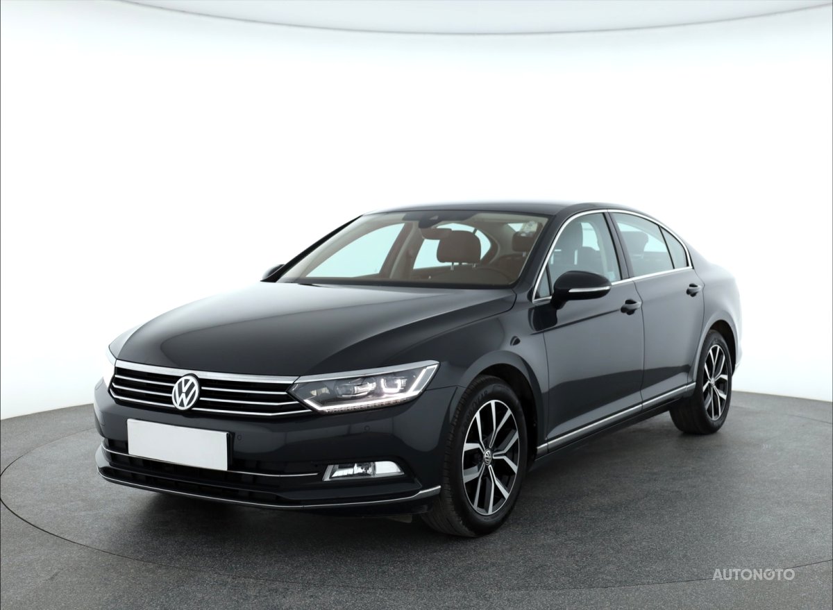 Volkswagen Passat, 2017 - pohled č. 3