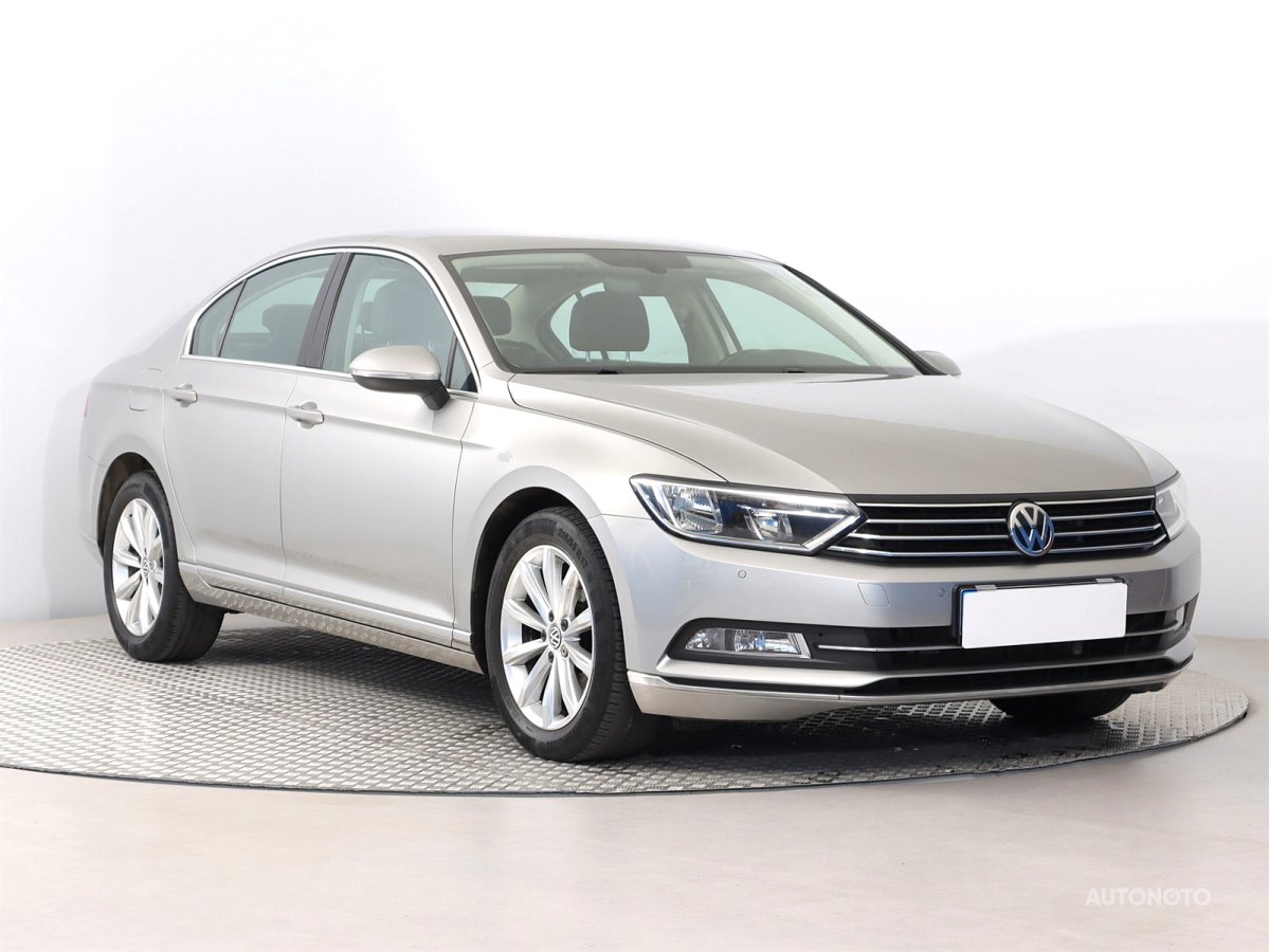 Volkswagen Passat, 2016 - celkový pohled