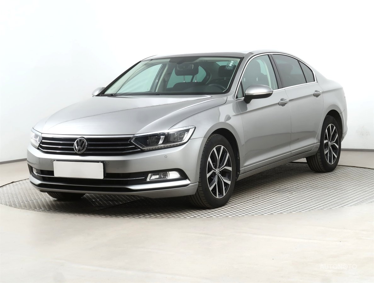 Volkswagen Passat, 2015 - pohled č. 3