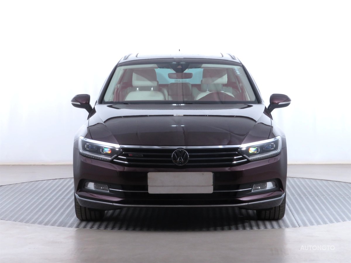 Volkswagen Passat, 2015 - pohled č. 2