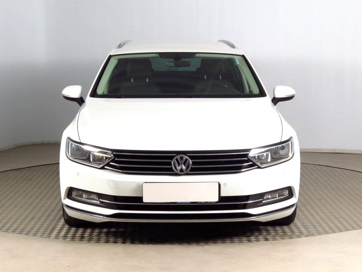 Volkswagen Passat, 2017 - pohled č. 2