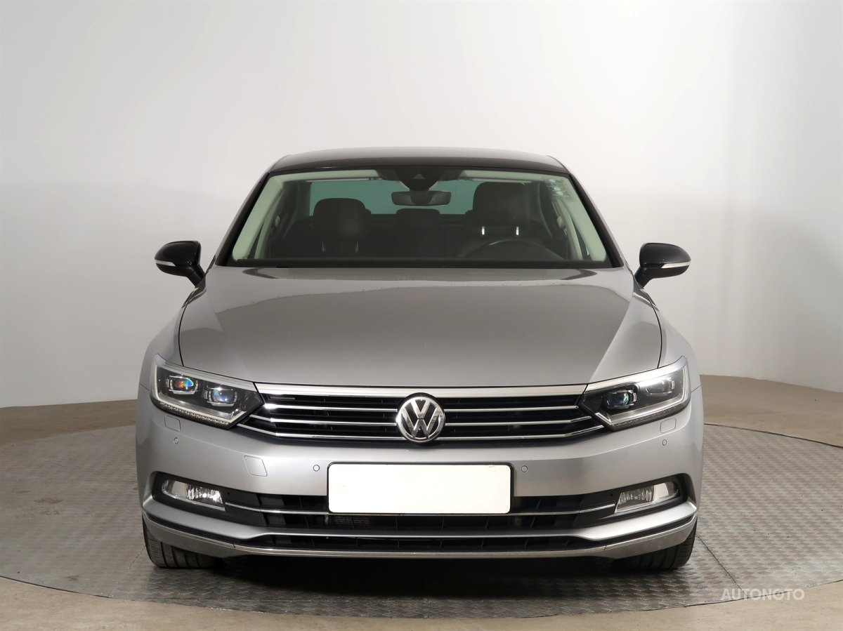 Volkswagen Passat, 2017 - pohled č. 2