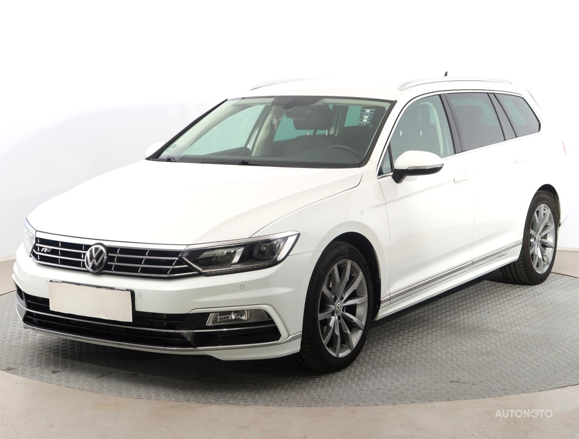 Volkswagen Passat, 2018 - pohled č. 3
