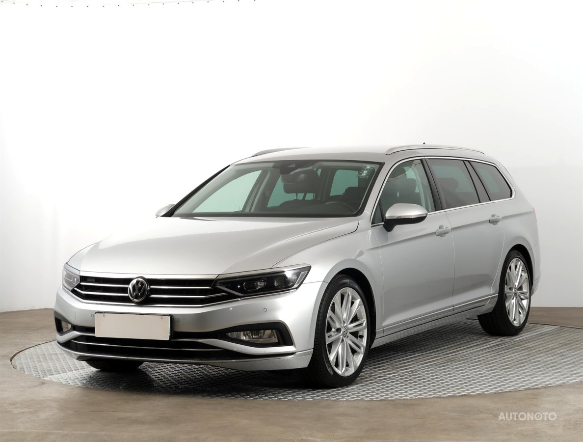 Volkswagen Passat, 2020 - pohled č. 3