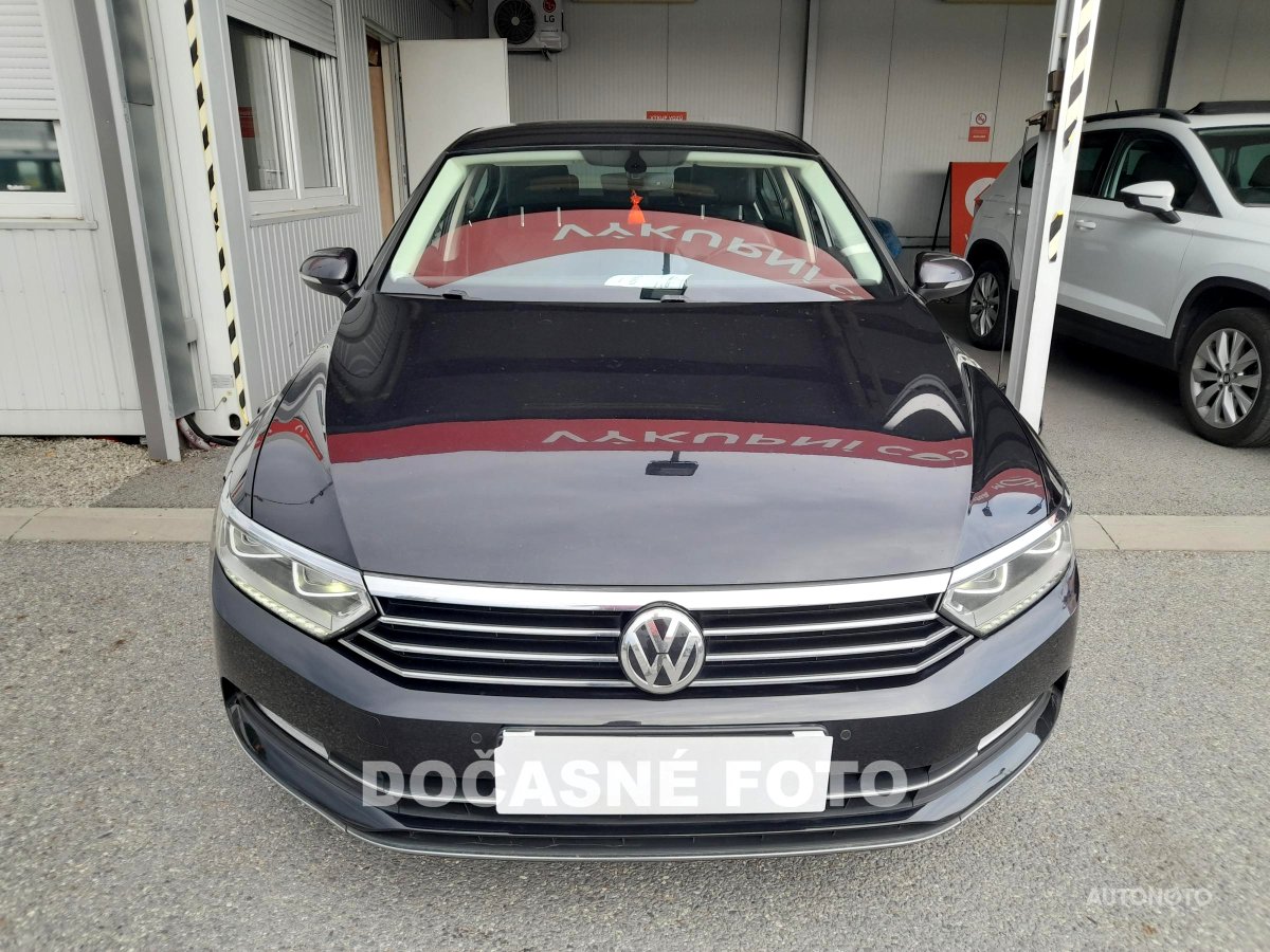 Volkswagen Passat, 2015 - pohled č. 2