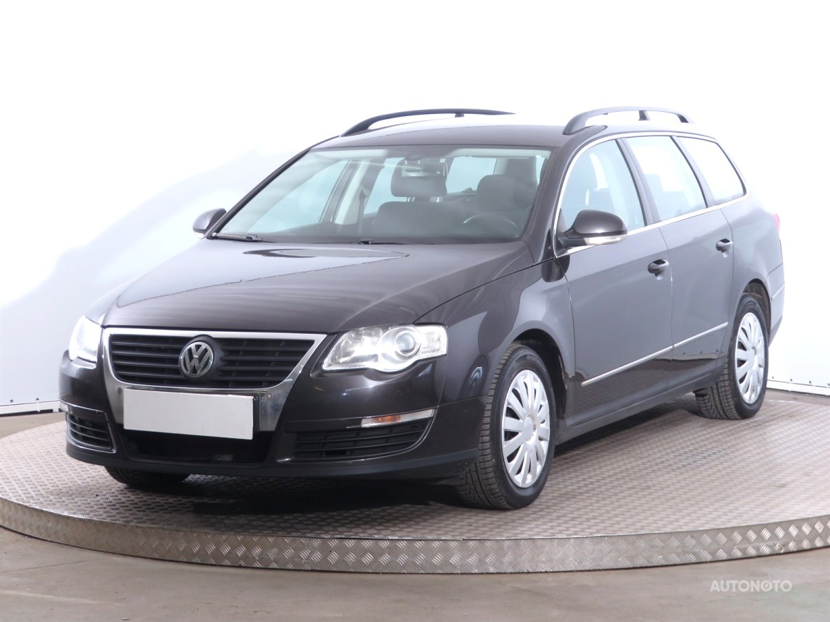 Volkswagen Passat, 2010 - pohled č. 3