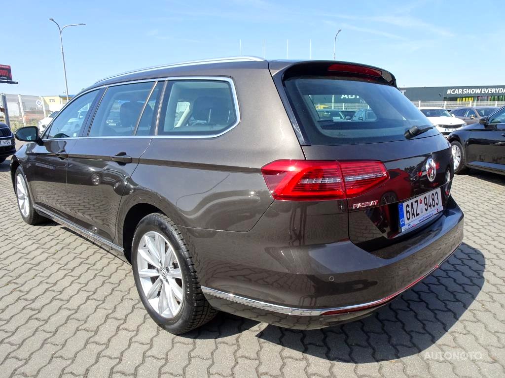 Volkswagen Passat, 2018 - pohled č. 3
