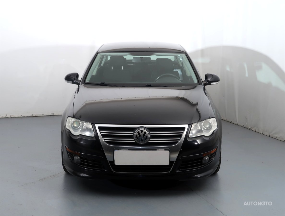 Volkswagen Passat, 2010 - pohled č. 2