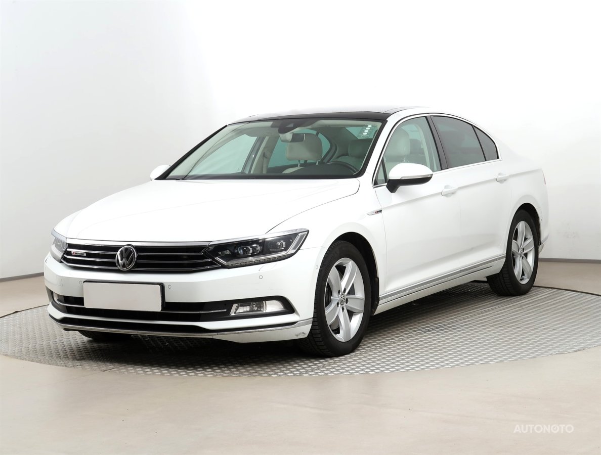 Volkswagen Passat, 2015 - pohled č. 3