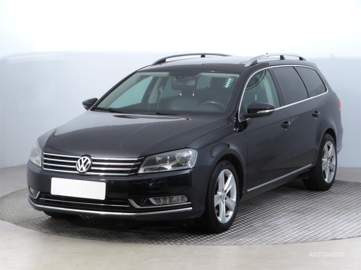 Volkswagen Passat, 2011 - pohled č. 3