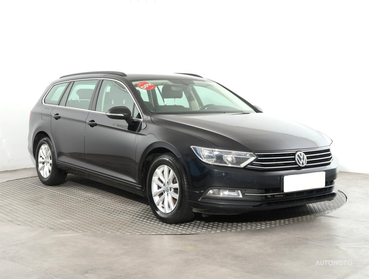Volkswagen Passat, 2015 - celkový pohled