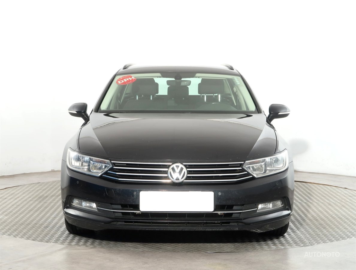 Volkswagen Passat, 2015 - pohled č. 2