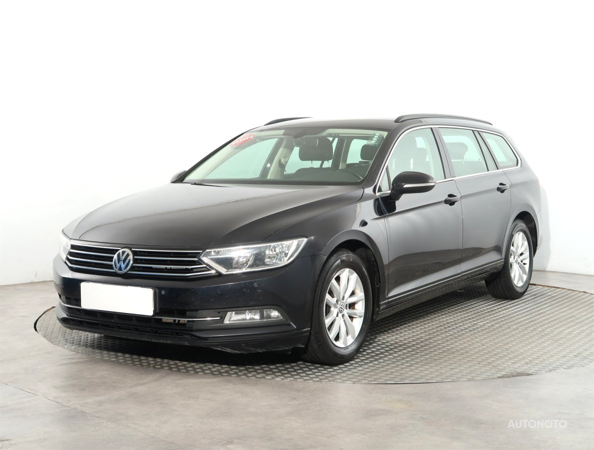 Volkswagen Passat, 2015 - pohled č. 3