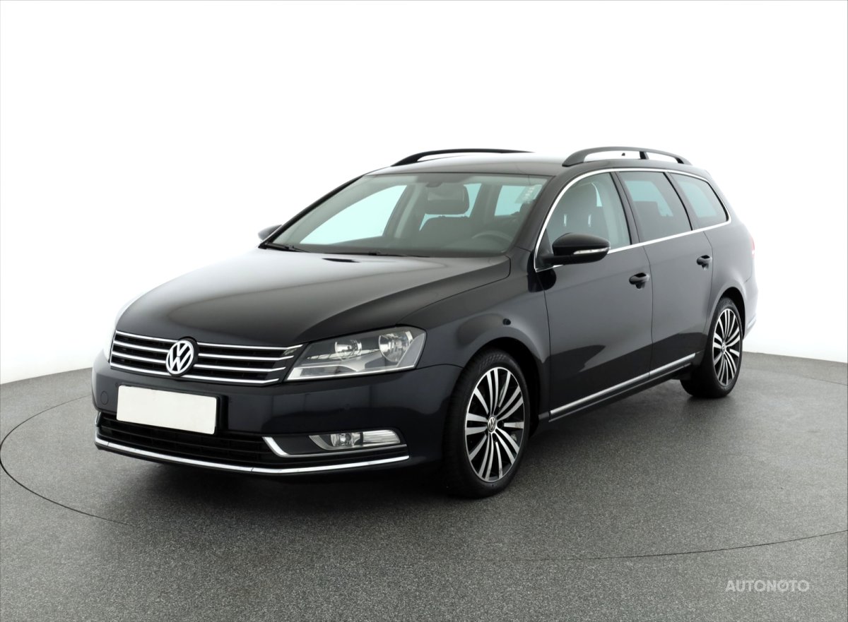 Volkswagen Passat, 2011 - pohled č. 3