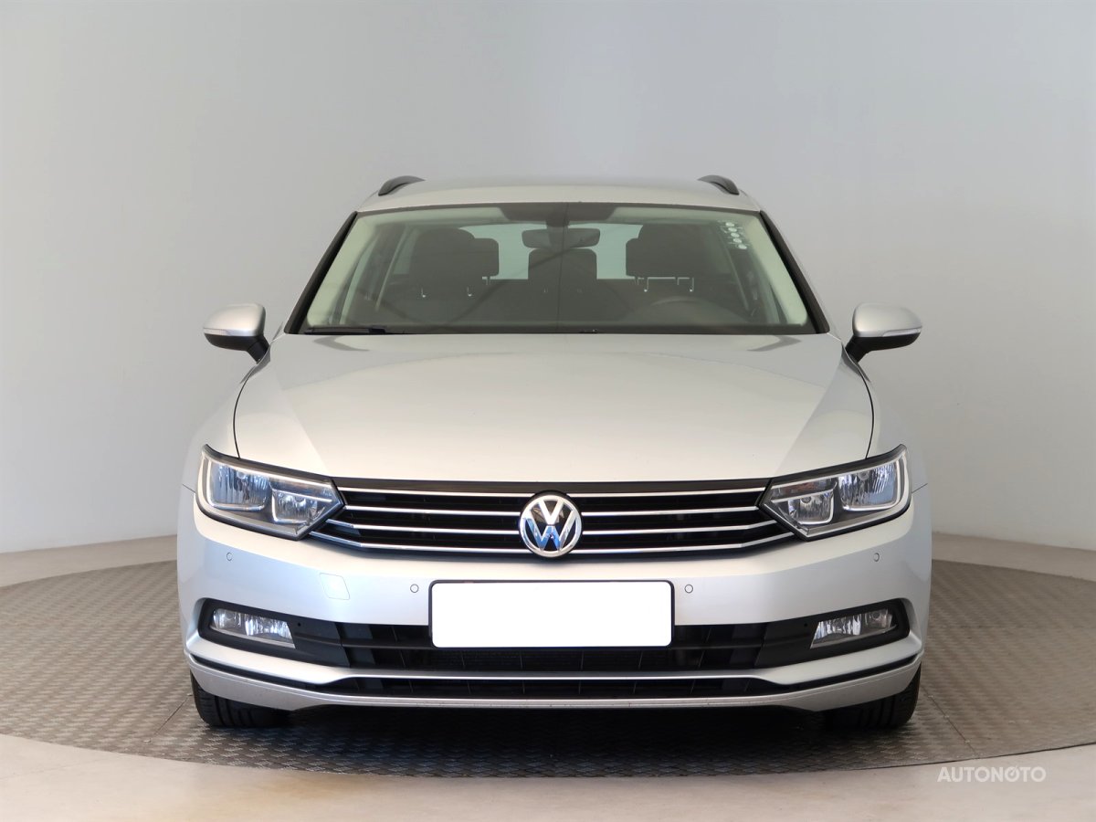 Volkswagen Passat, 2015 - pohled č. 2