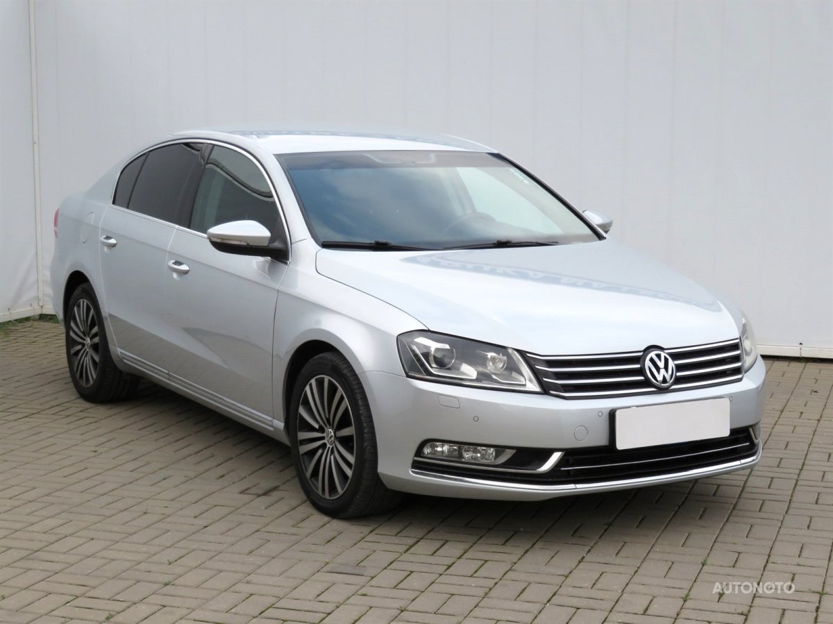 Volkswagen Passat, 2013 - celkový pohled