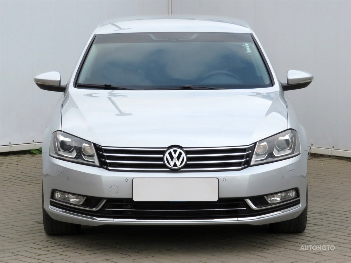 Volkswagen Passat, 2013 - pohled č. 2